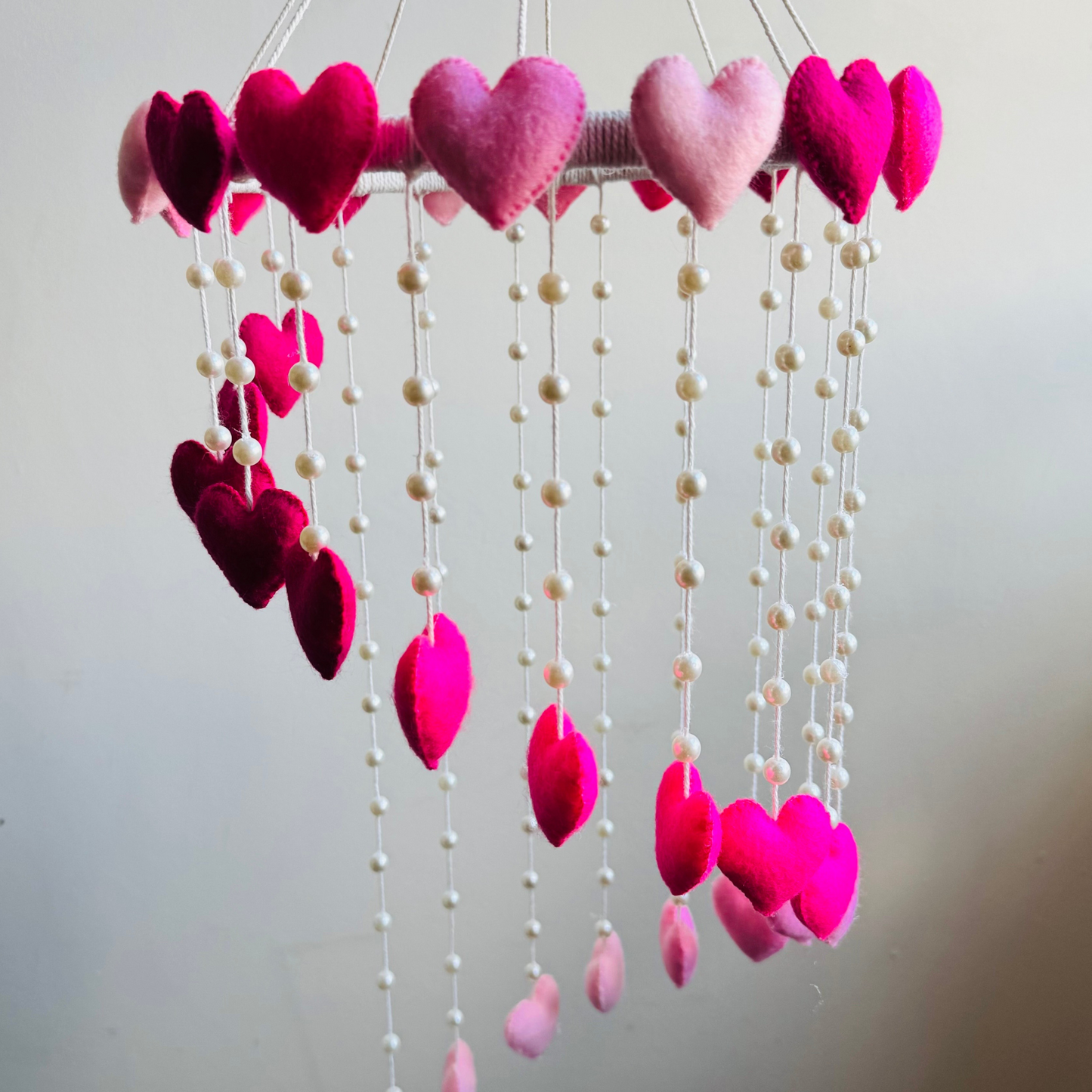 Handmade Pink Heart Mobile – Elegant Felt Hearts and Pearl-Adorned Hanging Decor