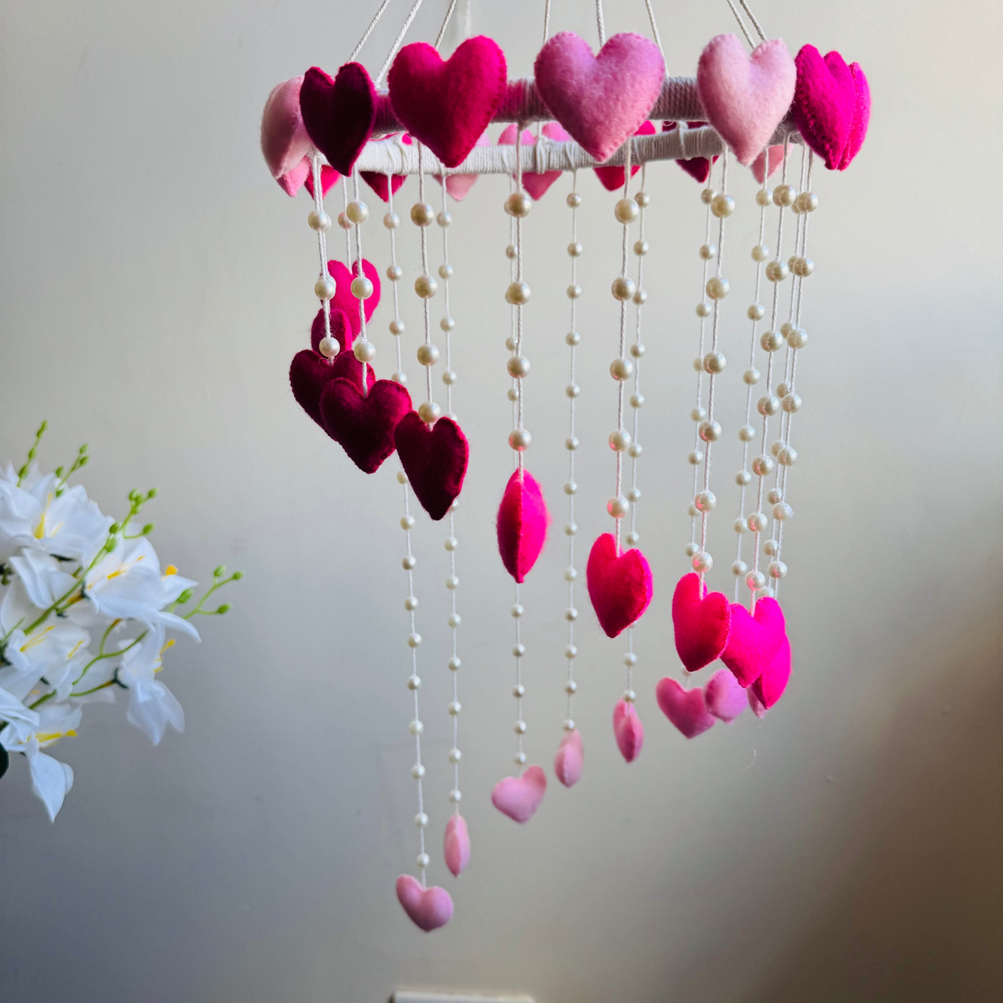 Handmade Pink Heart Mobile – Elegant Felt Hearts and Pearl-Adorned Hanging Decor