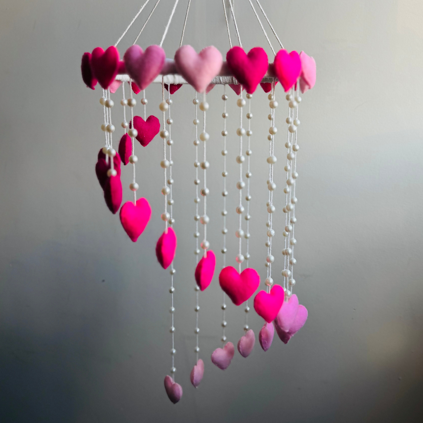 Handmade Pink Heart Mobile – Elegant Felt Hearts and Pearl-Adorned Hanging Decor